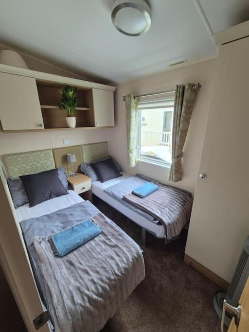 Amazing 2Bedroom Caravan In Lincoln, Tattershall Extérieur photo