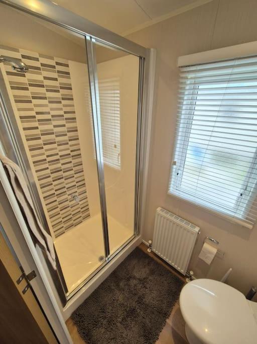 Amazing 2Bedroom Caravan In Lincoln, Tattershall Extérieur photo