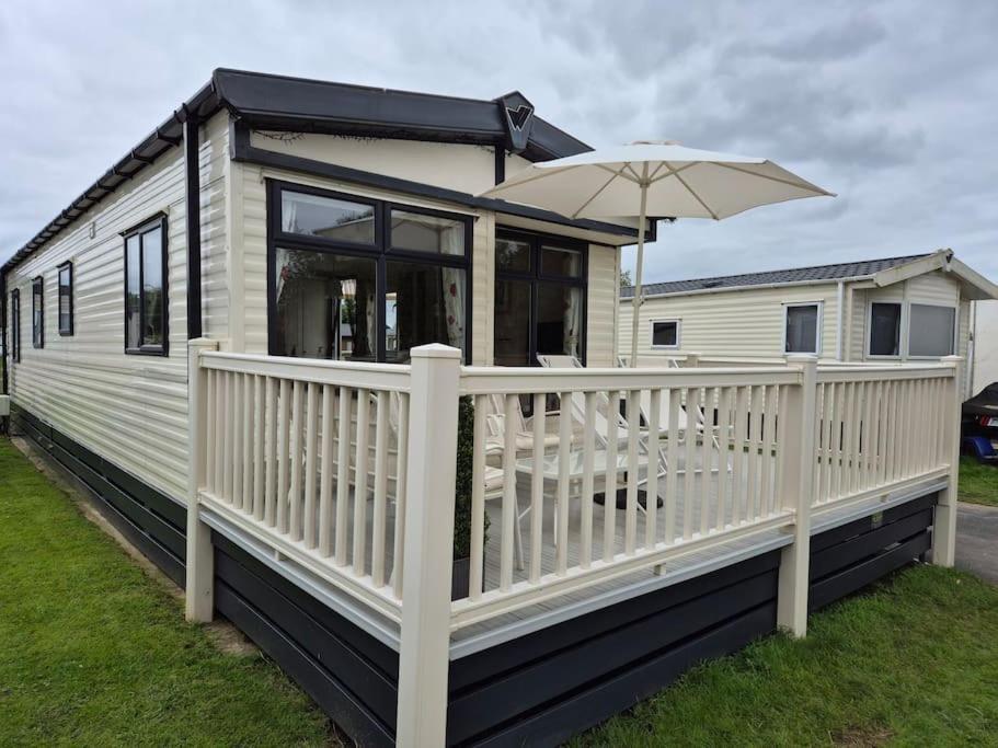 Amazing 2Bedroom Caravan In Lincoln, Tattershall Extérieur photo